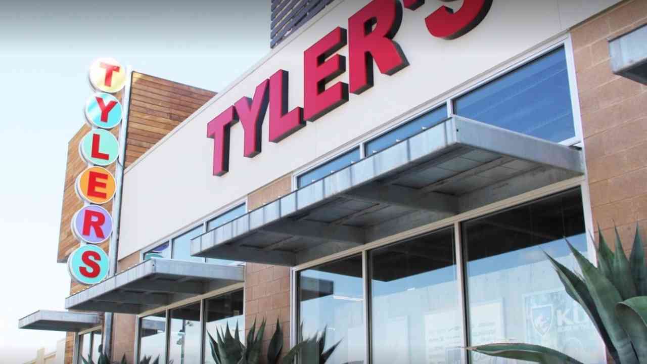 Tylers Texas storefront